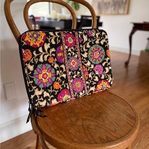 Vintage Vera Bradley Suzani Print Multicolor Floral 17” Laptop Sleeve
